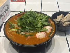 -肥汁米蘭香港米线(长宁来福士店)