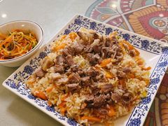 羊肉抓饭-新疆红柳花餐厅(新洲店)