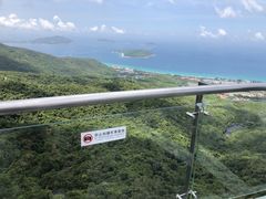 -三亚亚龙湾人间天堂鸟巢度假村
