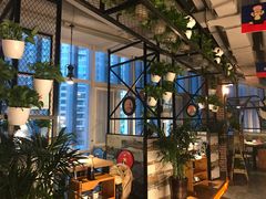 -耍哥串串香(香月湖店)