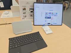 -华为授权体验店(中山公园来福士)