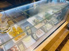 -大中华希尔顿酒店-念自助餐·嗨啤·小龙虾