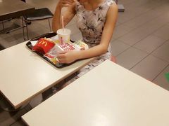 -麦当劳(国际社区店)