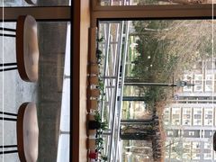-Cafe Villa