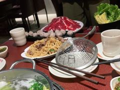 -牛肉彪·19年专注·潮汕牛肉火锅(祈福店)