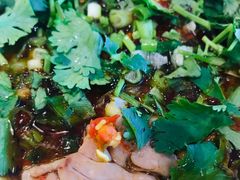 冒脑花-马路边边串串香(双井直营店)