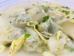 鸡汤荠菜馄饨-弄堂咪道-饭香·面香·馄饨香(汇锦广场店)