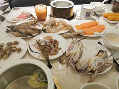 正蟹-诱货海鲜自助火锅(爱琴海购物公园东百店)