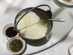 富顺豆花-小河盐帮·私家菜·烤鸭(三元桥·霄云路店)