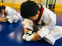 -金载勋跆拳道场(玲东花园店)