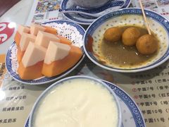 -广信牛奶甜品世家(台东店)