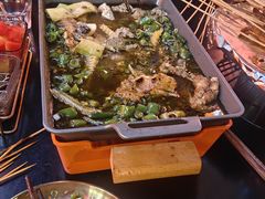 -何师烧烤Pro ·江湖川菜·小龙虾·精酿(太古里旗舰店)
