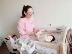 -爱贝尔高端月嫂(母婴护理)