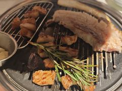 -黑豚黨韩国烤肉料理(悦然时光店)