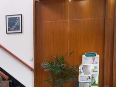 -赫尔森口腔·牙齿种植修复