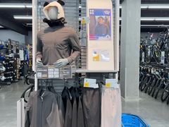 -迪卡侬(越秀公园店)