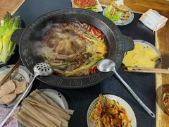 -重庆故事姊妹老火锅(财经学院店)