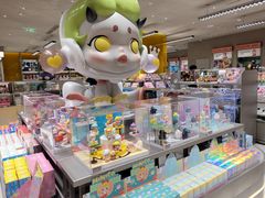 -泡泡玛特POPMART(蓝色港湾店)