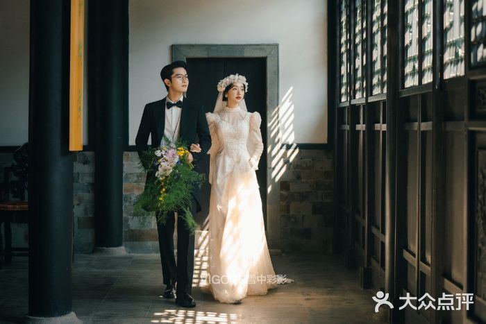 雪中彩影婚纱摄影·微光艺术中心图片