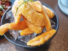 -曼听小寨海鲜烧烤·大连辣炒大王(盖州街店)