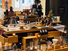 -星巴克臻选(上海合生汇1F店)