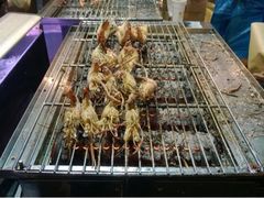 -六合夜市