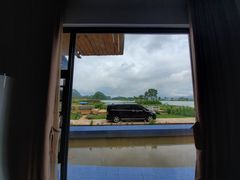 -夏屿湖畔.落日湖景餐厅(普者黑景区店)