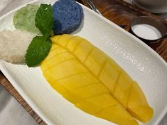 娘惹三色芒果甜饭-金椰壳· 大厨新加坡菜(壹方城店)