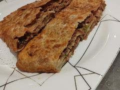 四皮三馅牛肉饼-燕春楼(海河华鼎店)