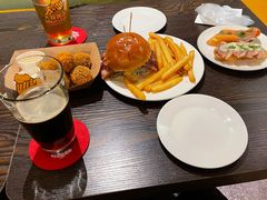 -瑞食酒馆 La Taverne Suisse