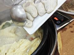 -濠轩阁特色生蚝火锅(水湾路店)
