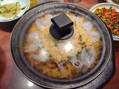 -川流不息·地道川菜·小龙虾(松东路店)