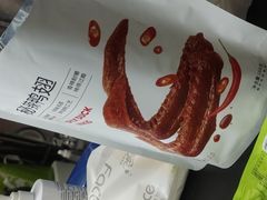 -名创优品(广州萝岗万达广场店)