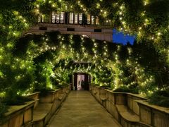 -伯衡55·吉品轩(乌鲁木齐南路店)