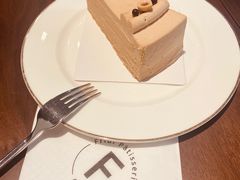 -Fridi Patisserie Cafe