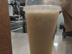 -喜茶(上海淮海中路渔阳里店)
