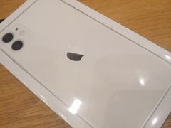 -Apple零售店(华贸购物中心店)