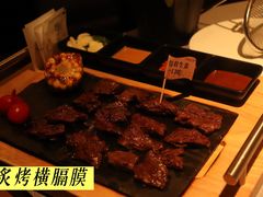 -左庭右院鲜牛肉火锅黑金店(陆家嘴中心店)