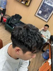 -纯剪男士理发馆·烫染专业店