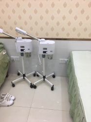 -苗医生专业祛痘·皮肤管理