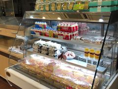 面包甜点陈列柜-丹香(青岛伊春路店)