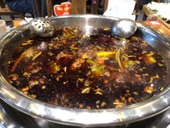 -肖肖酸萝卜鱼火锅(总店)