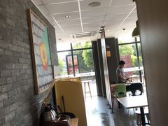 -麦当劳(松江南乐得来速店)