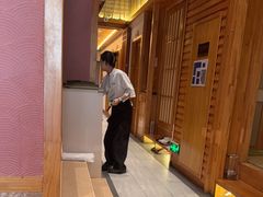 -花和海鲜自助(梅江店)