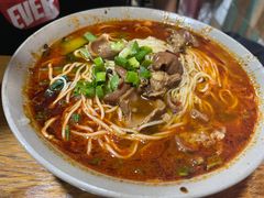 -丁丁猫重庆小面(徐州路店)