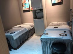 -三只熊皮肤管理中心