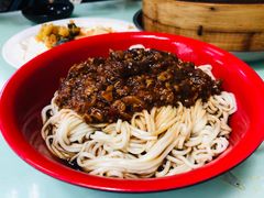 炸酱拌面-食惠里小笼包面馆(越秀店)