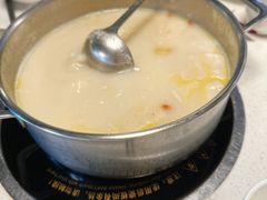 -煲王粤菜餐厅(中侨中心店)