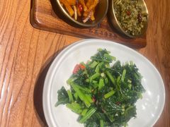 -柴窝堡7号辣子鸡新疆菜(黑金冠店)