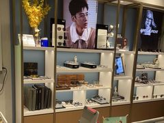 -无界眼镜MaxLess(天空之城店)